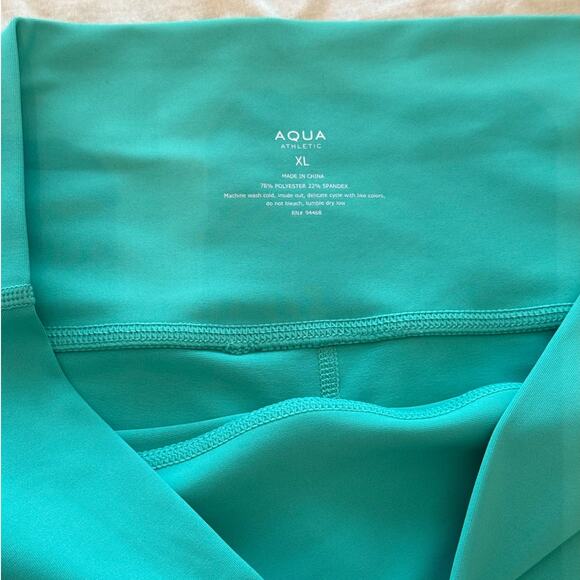 Aqua Athletic NWT | Aqua Green Scalloped Hem Leggings | size XL - Picture 6 of 7